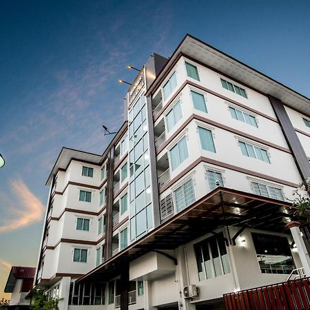 Winner Sriracha Serviced Apartment Si Racha Ngoại thất bức ảnh